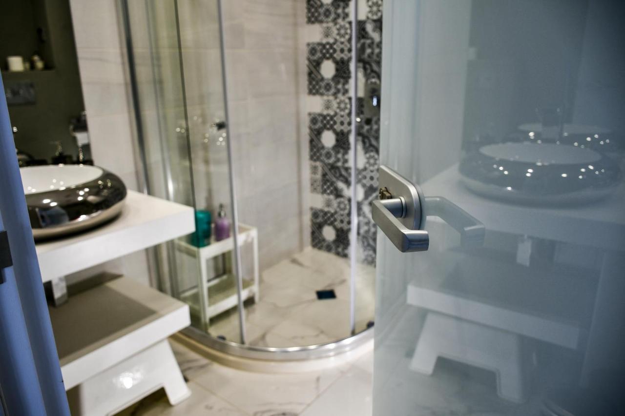 Sky Loft Sofia Apartment Bagian luar foto
